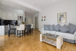 One Bedroom Apt w/ Balcony